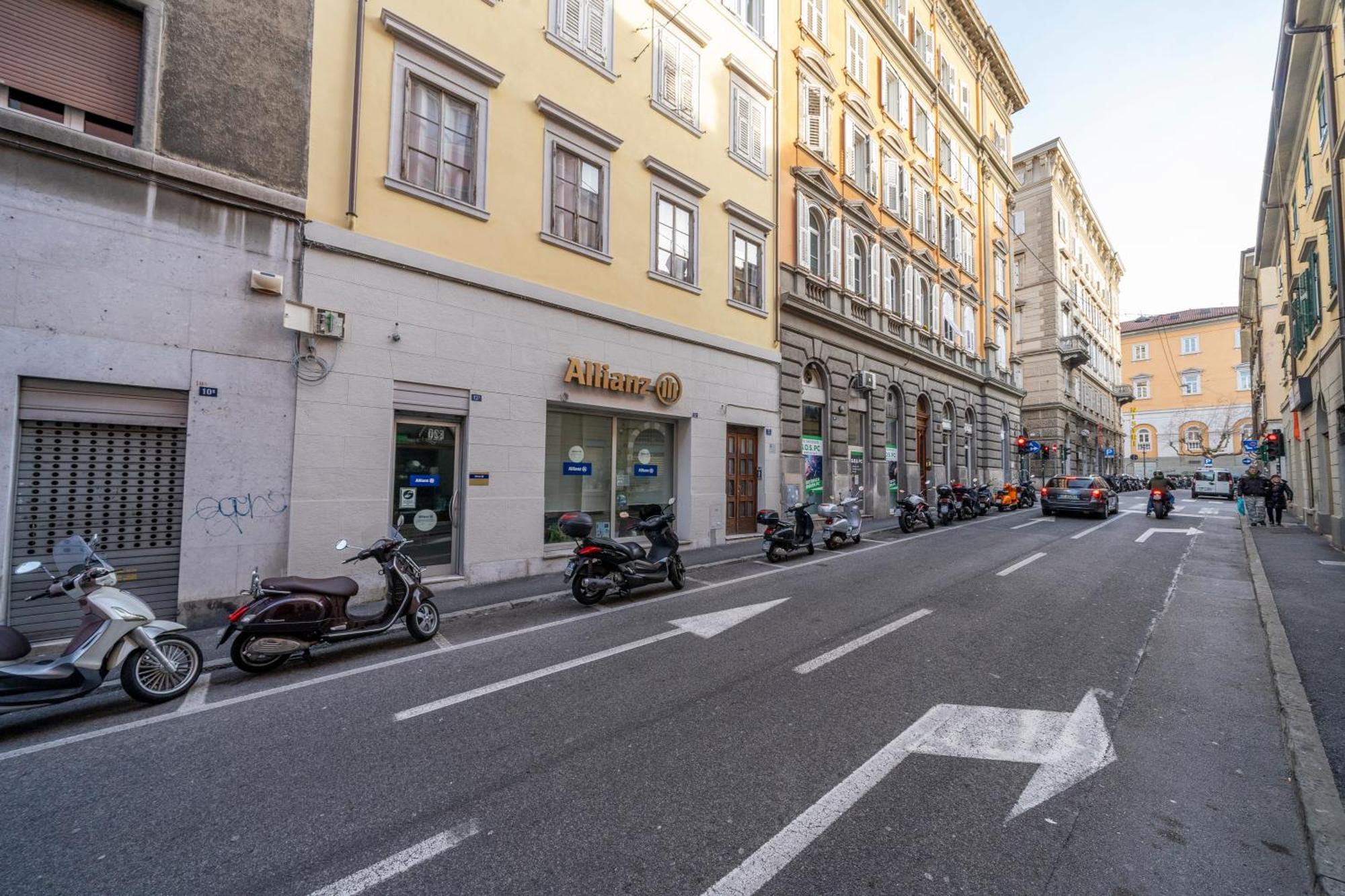Urban Oasis, Home-Triest Com Bagian luar foto